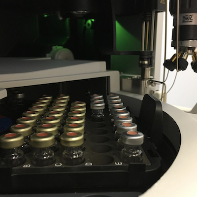 Mass spectrometry samples waiting in line for lipidomics analysis in ALD